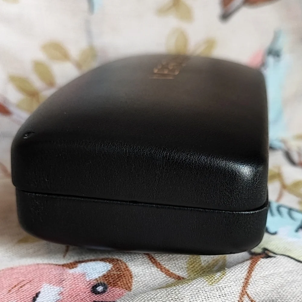 VERSACE Large Oversized Black Eyeglass Sunglasses Case & Cleaning Cloth *FLAW* - Picture 9 of 12